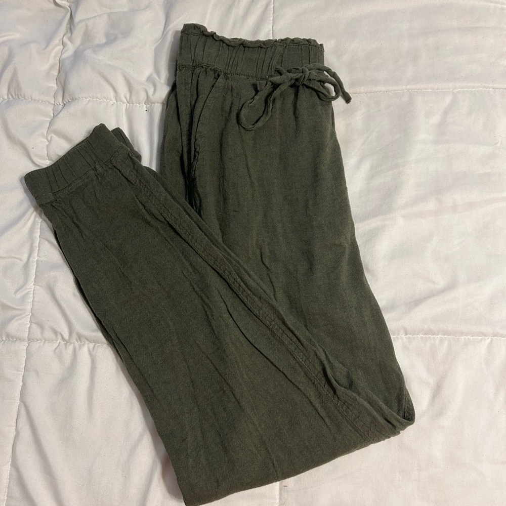 Hollister joggers